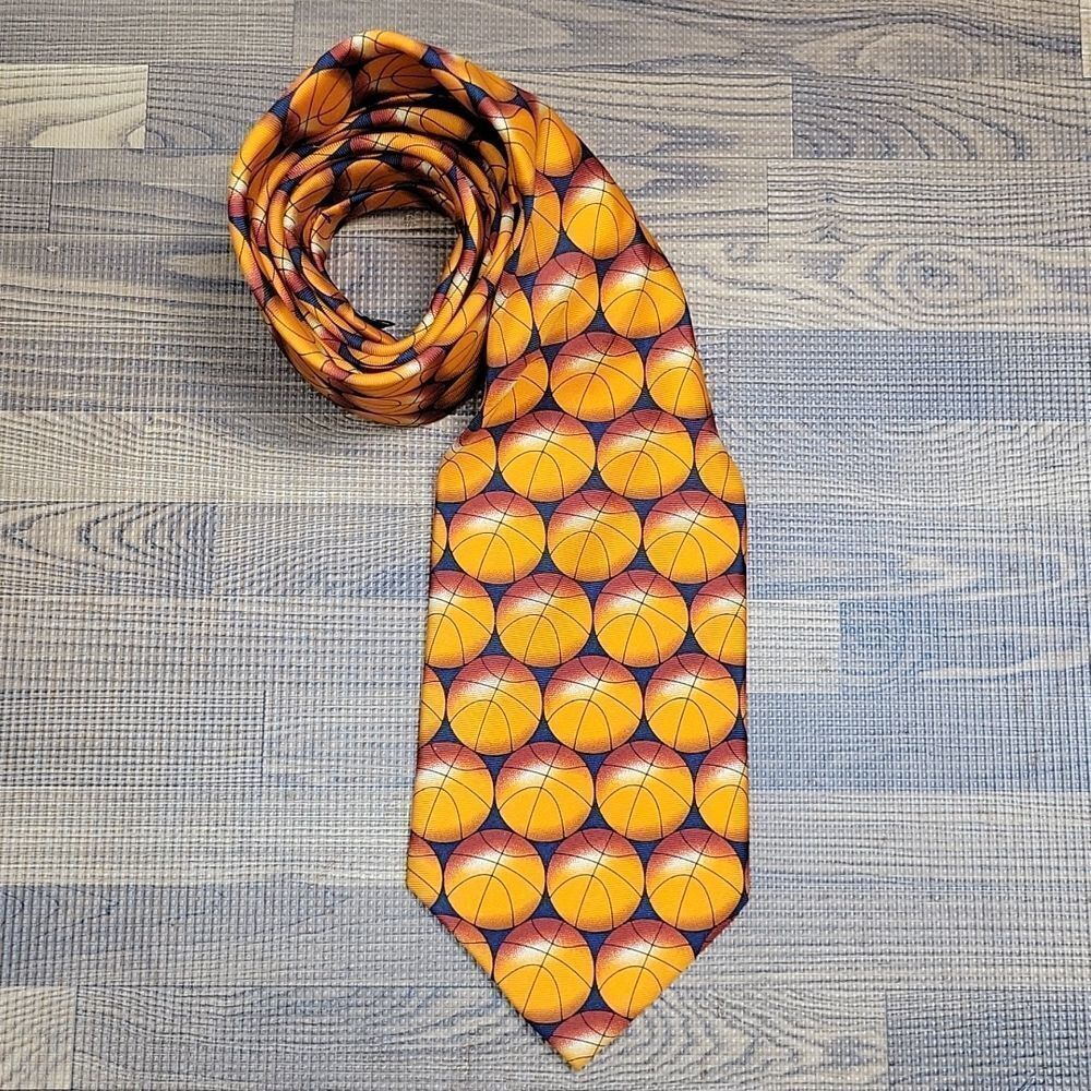Utopia Basketball 100% Silk Handmade Tie